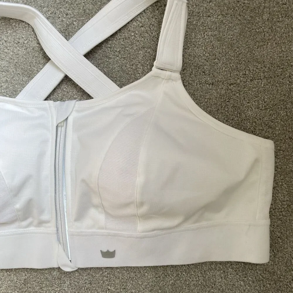 SHEFIT Sports Bra High Support Comfort Adjustable Atheltic White Size 3Luxe